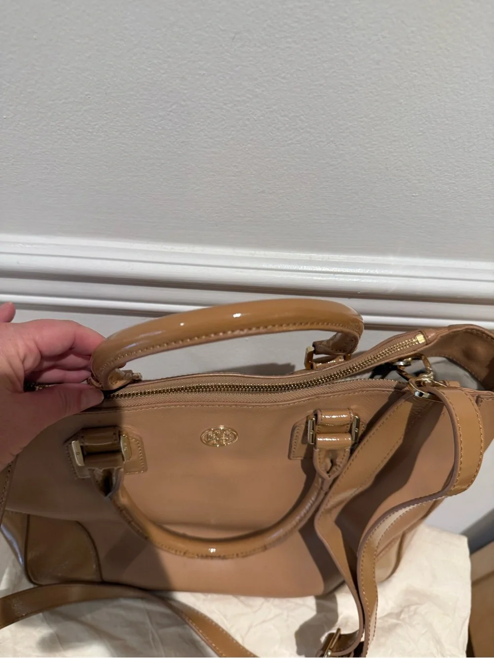 Tory Burch Robinson Double Zip Tote Tan